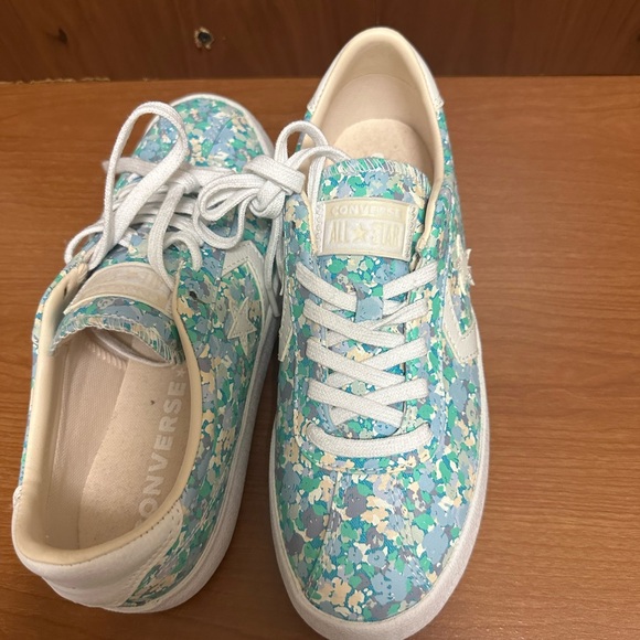 NWT Converse Breakpoint Ox Floral Cyan Blue White Womens Shoes Sneakers Size 7 - Picture 4 of 7